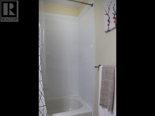Ph2 1205 Fifth Avenue, New Westminster, British Columbia  V3M 1Y9 - Photo 15 - R2977396