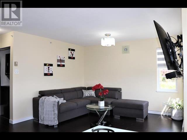 Ph2 1205 Fifth Avenue, New Westminster, British Columbia  V3M 1Y9 - Photo 10 - R2977396