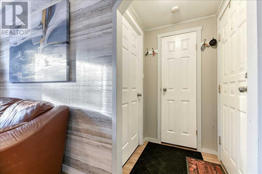 489, 3223 83 Street Nw, Calgary, Alberta  T3B 5P4 - Photo 4 - A2183053