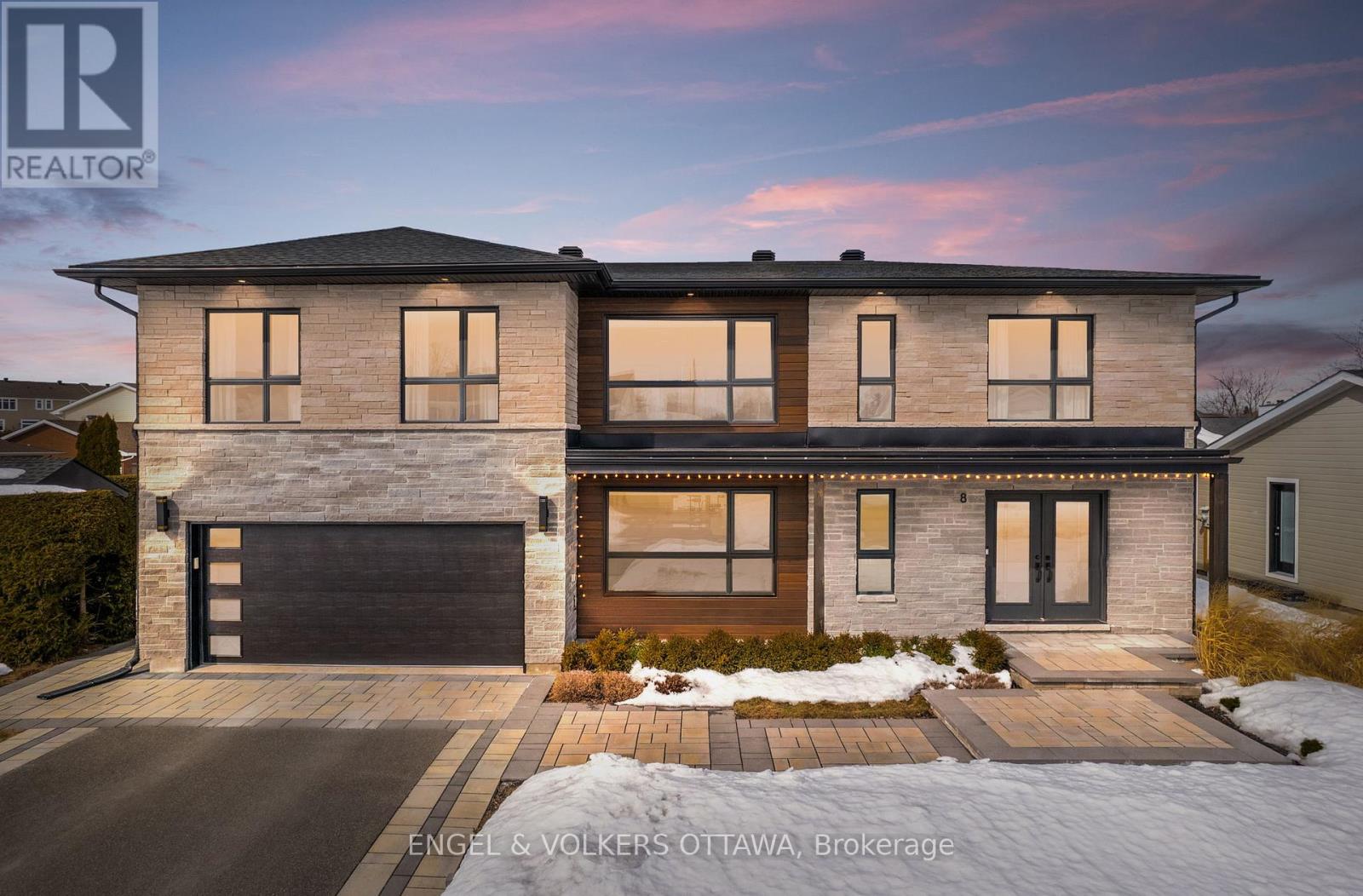 Property at 8 ROSELAWN COURT image 1