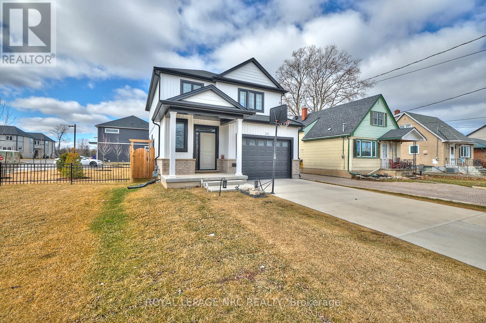Property at 121 MOFFATT STREET image 2
