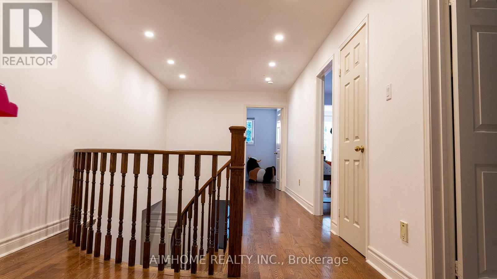 59 Peterborough Avenue, Markham, Ontario  L3T 7C2 - Photo 17 - N12033263