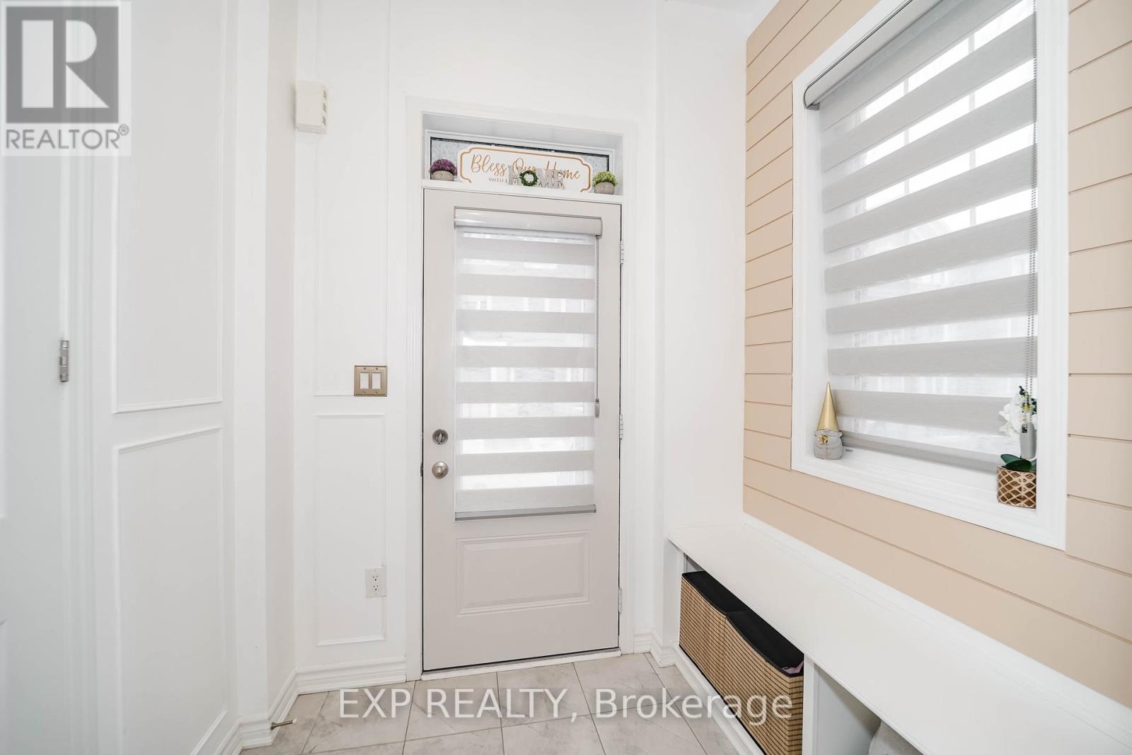 25 Windflower Way, Whitby, Ontario  L1P 0H9 - Photo 11 - E12031054