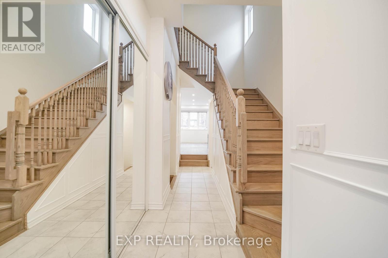 25 Windflower Way, Whitby, Ontario  L1P 0H9 - Photo 13 - E12031054