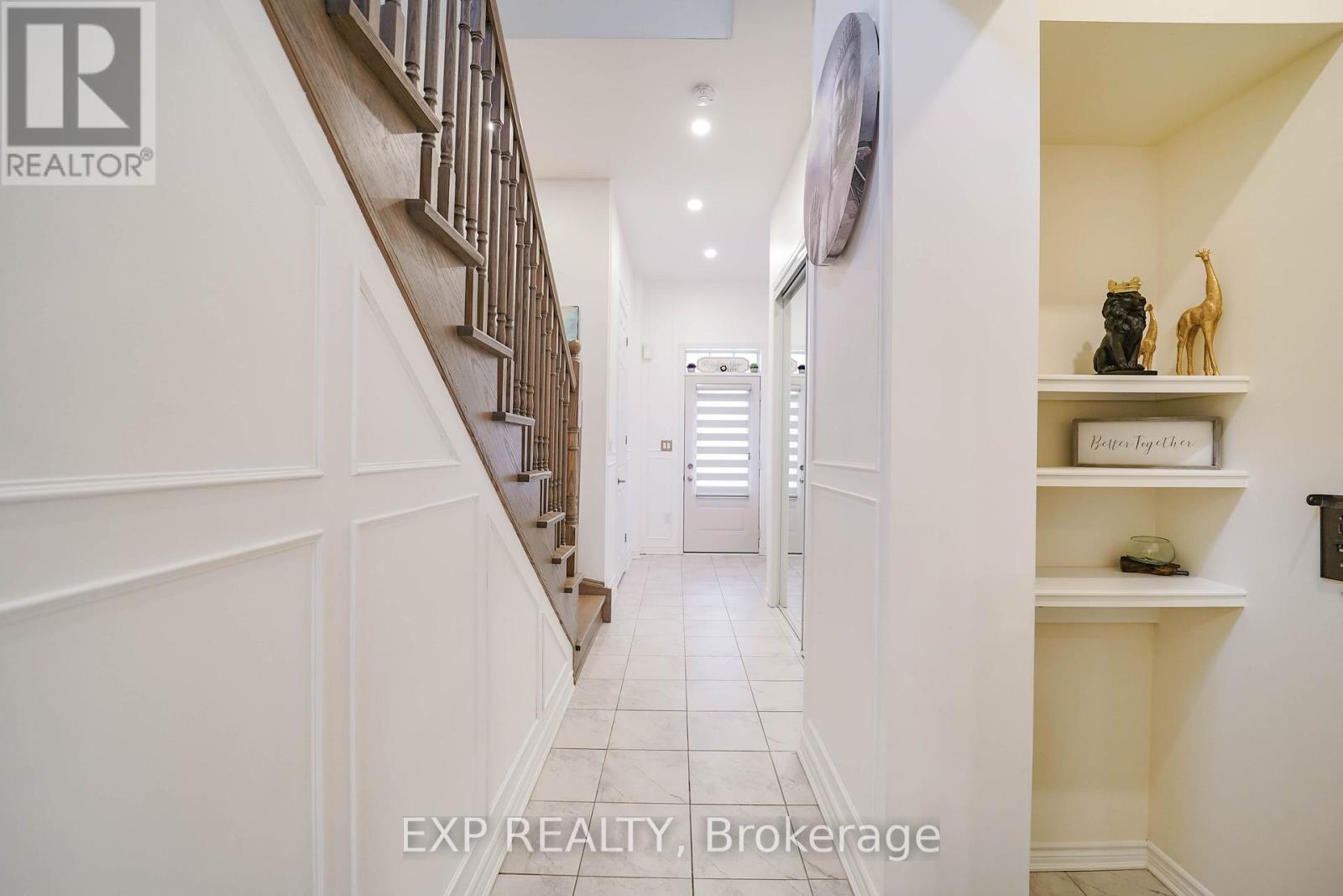 25 Windflower Way, Whitby, Ontario  L1P 0H9 - Photo 14 - E12031054