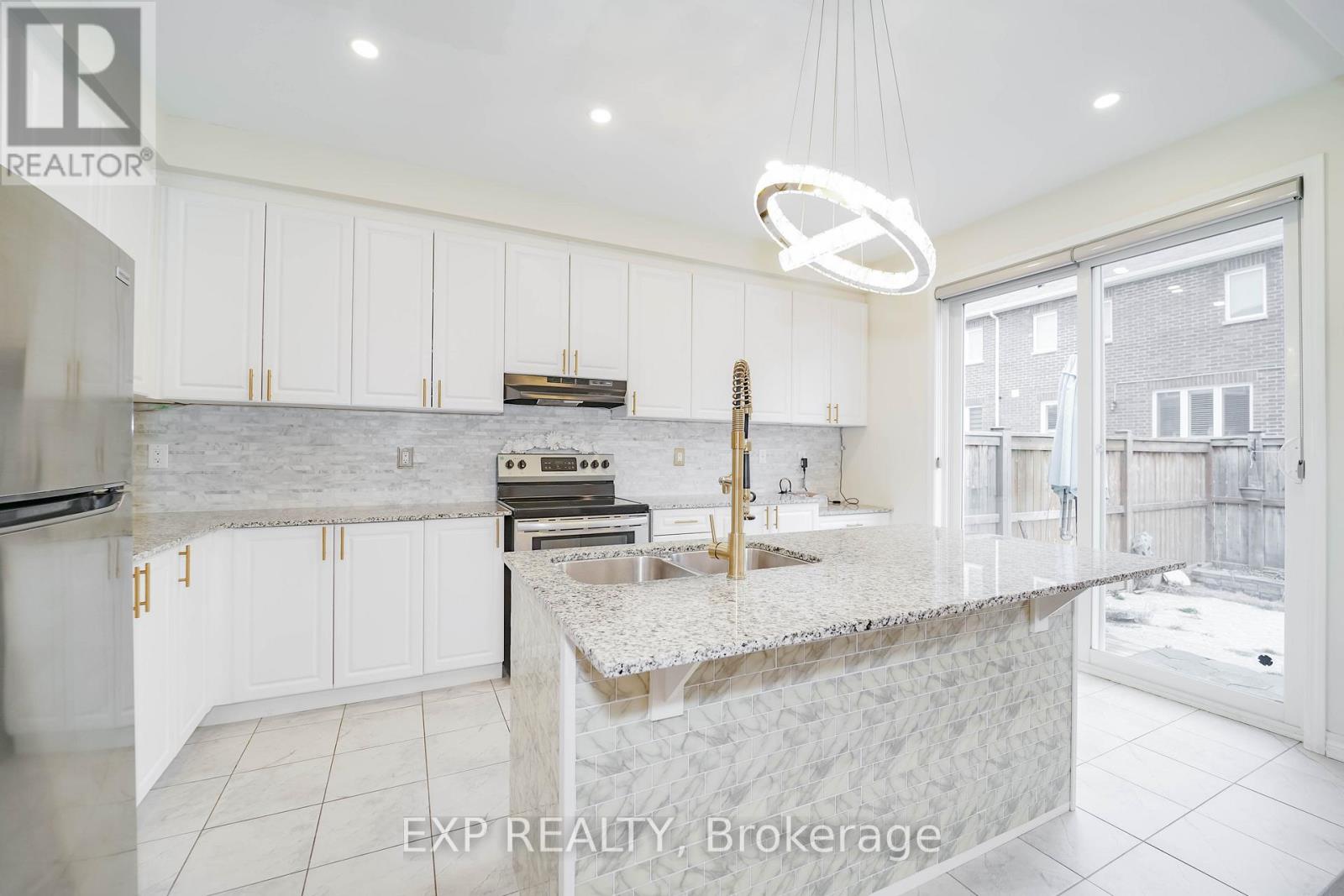 25 Windflower Way, Whitby, Ontario  L1P 0H9 - Photo 27 - E12031054