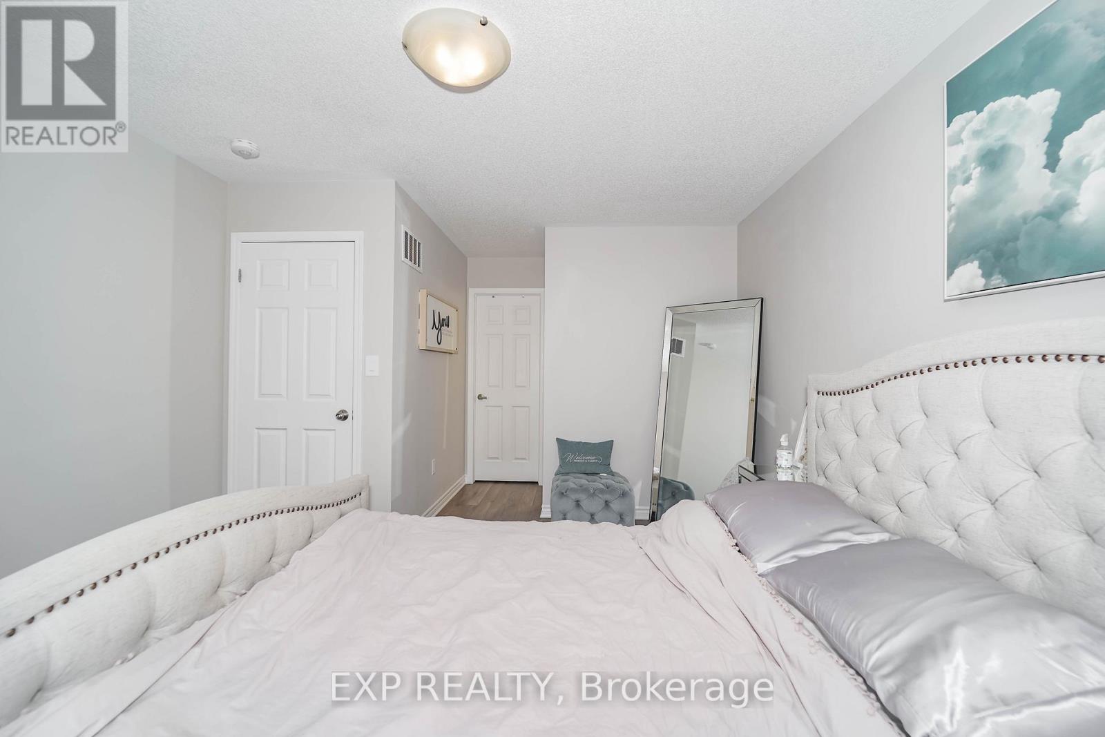 25 Windflower Way, Whitby, Ontario  L1P 0H9 - Photo 36 - E12031054