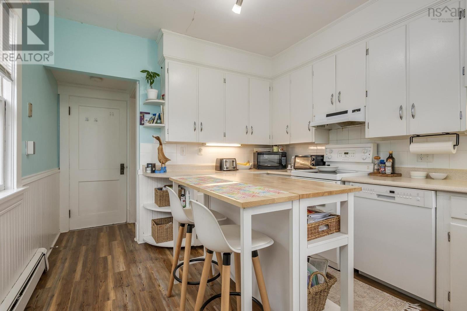 1728 Cambridge Street, Halifax, Nova Scotia  B3H 4A9 - Photo 12 - 202505449