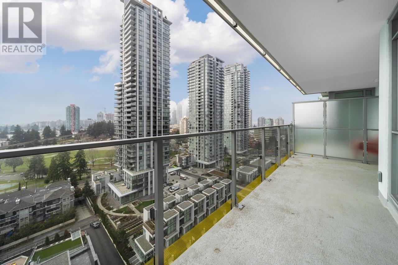 Listing Picture 18 of 24 : 702 6700 DUNBLANE AVENUE, Burnaby / 本拿比 - 魯藝地產 Yvonne Lu Group - MLS Medallion Club Member
