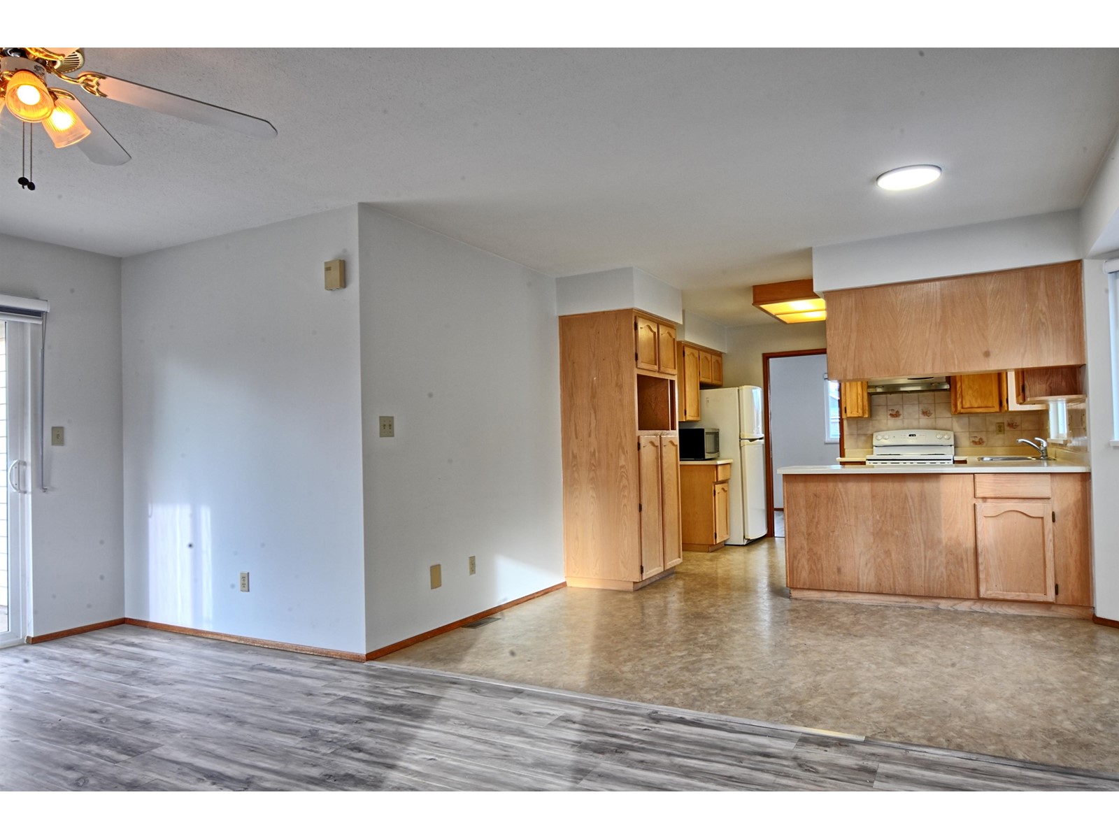 6185 Cottonwood Street, Delta, British Columbia  V4E 3K5 - Photo 10 - R2980455