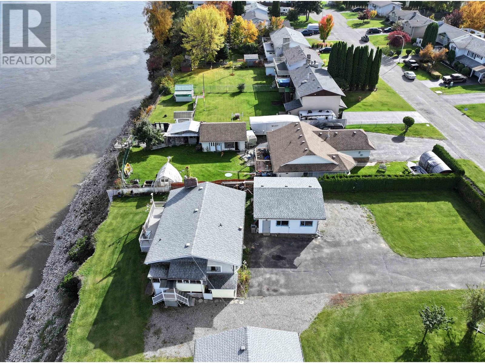 Property at 796 FUNN STREET image 3