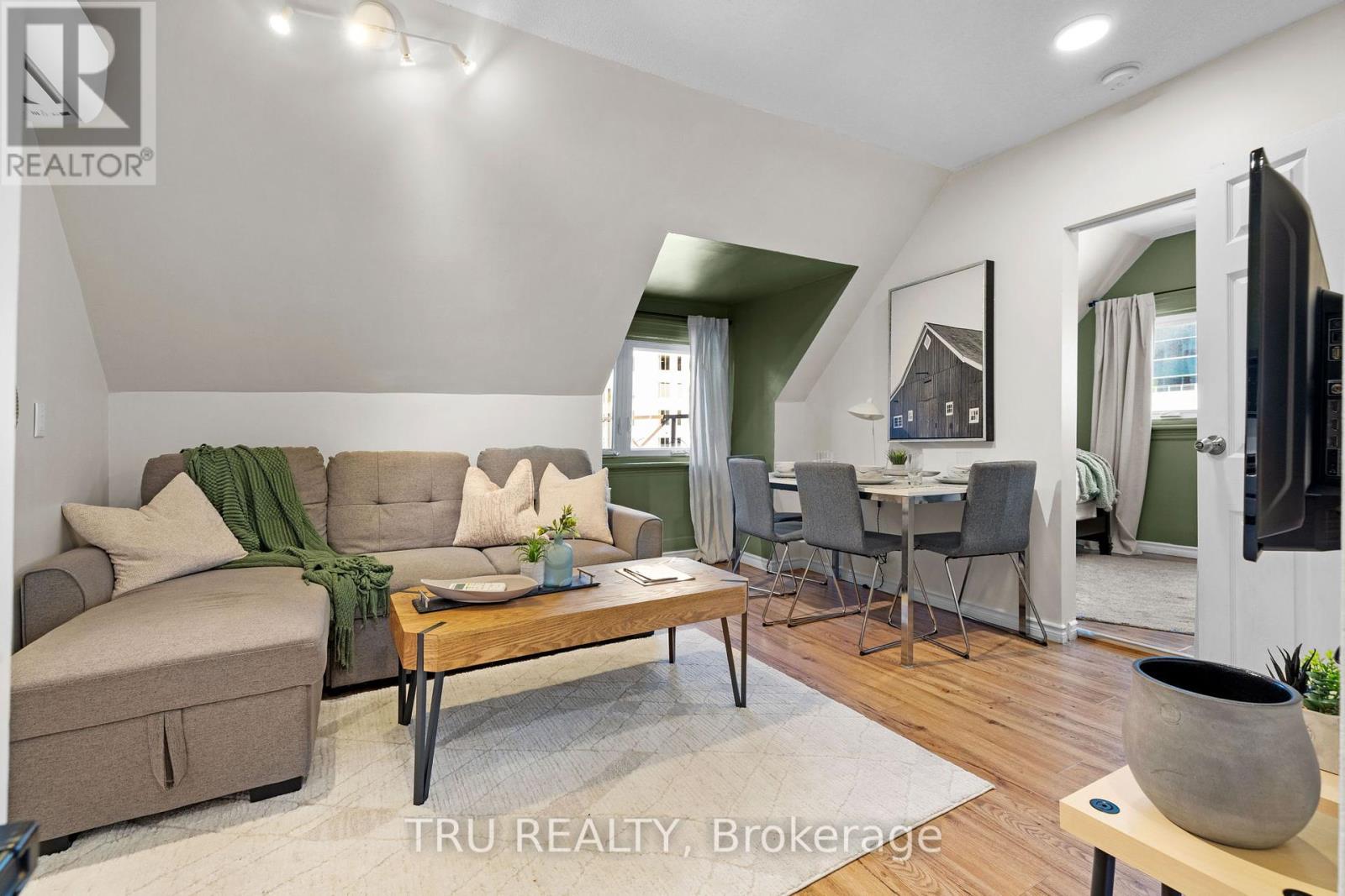 1 - 160 Metcalfe Street, Ottawa, Ontario  K2P 1P2 - Photo 13 - X12033369