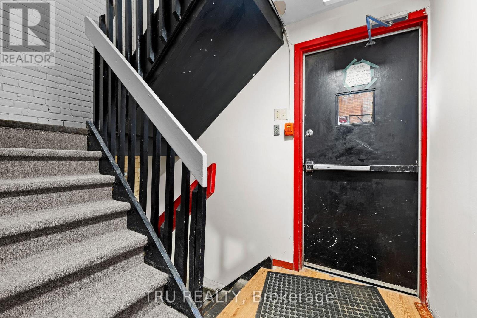 1 - 160 Metcalfe Street, Ottawa, Ontario  K2P 1P2 - Photo 22 - X12033369