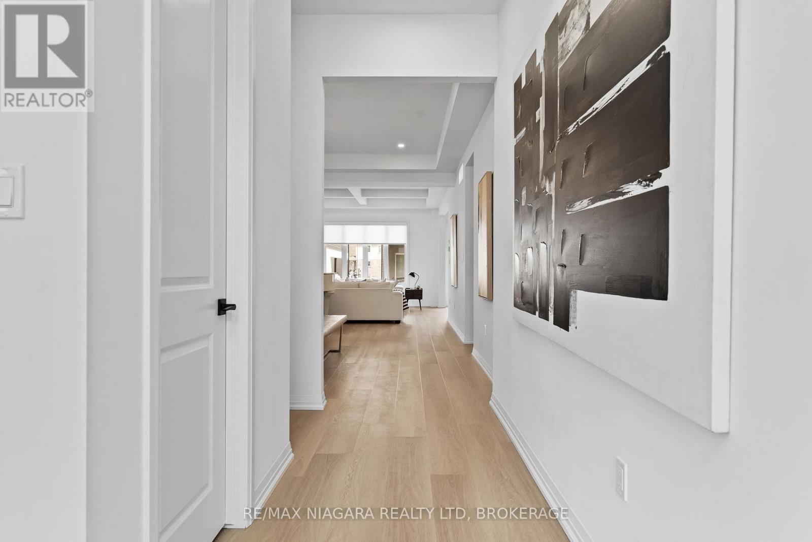 Property at 7 SAMUEL AVENUE image 5