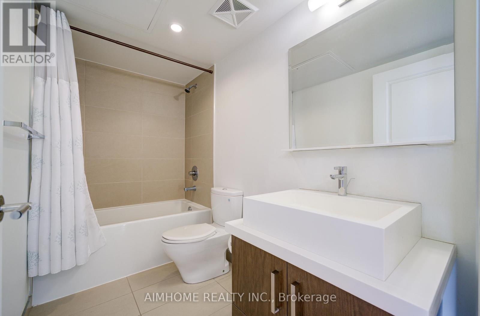 1205 - 1080 Bay Street, Toronto, Ontario  M5S 0A5 - Photo 25 - C12033372