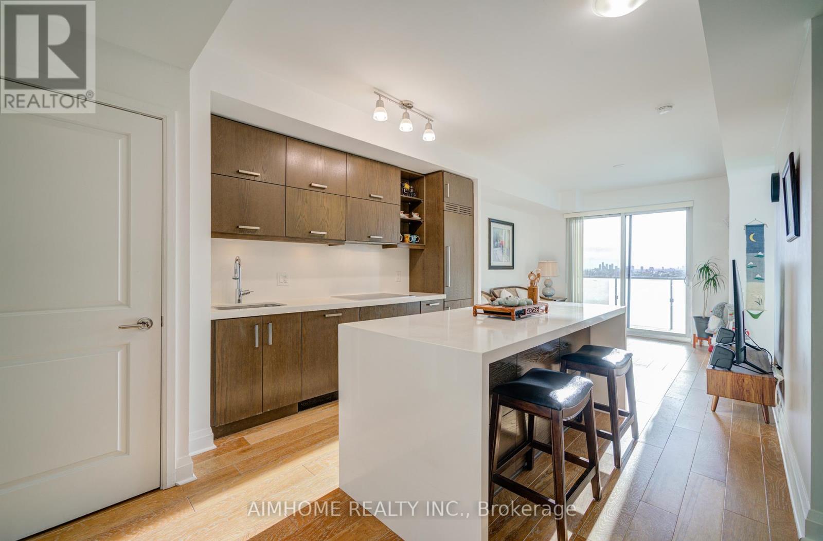 1205 - 1080 Bay Street, Toronto, Ontario  M5S 0A5 - Photo 9 - C12033372