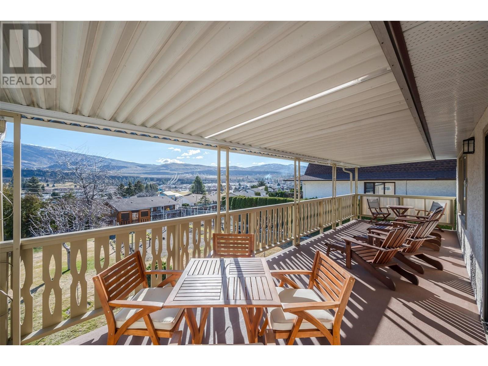 Property at 6639 Mountainview Drive image 4