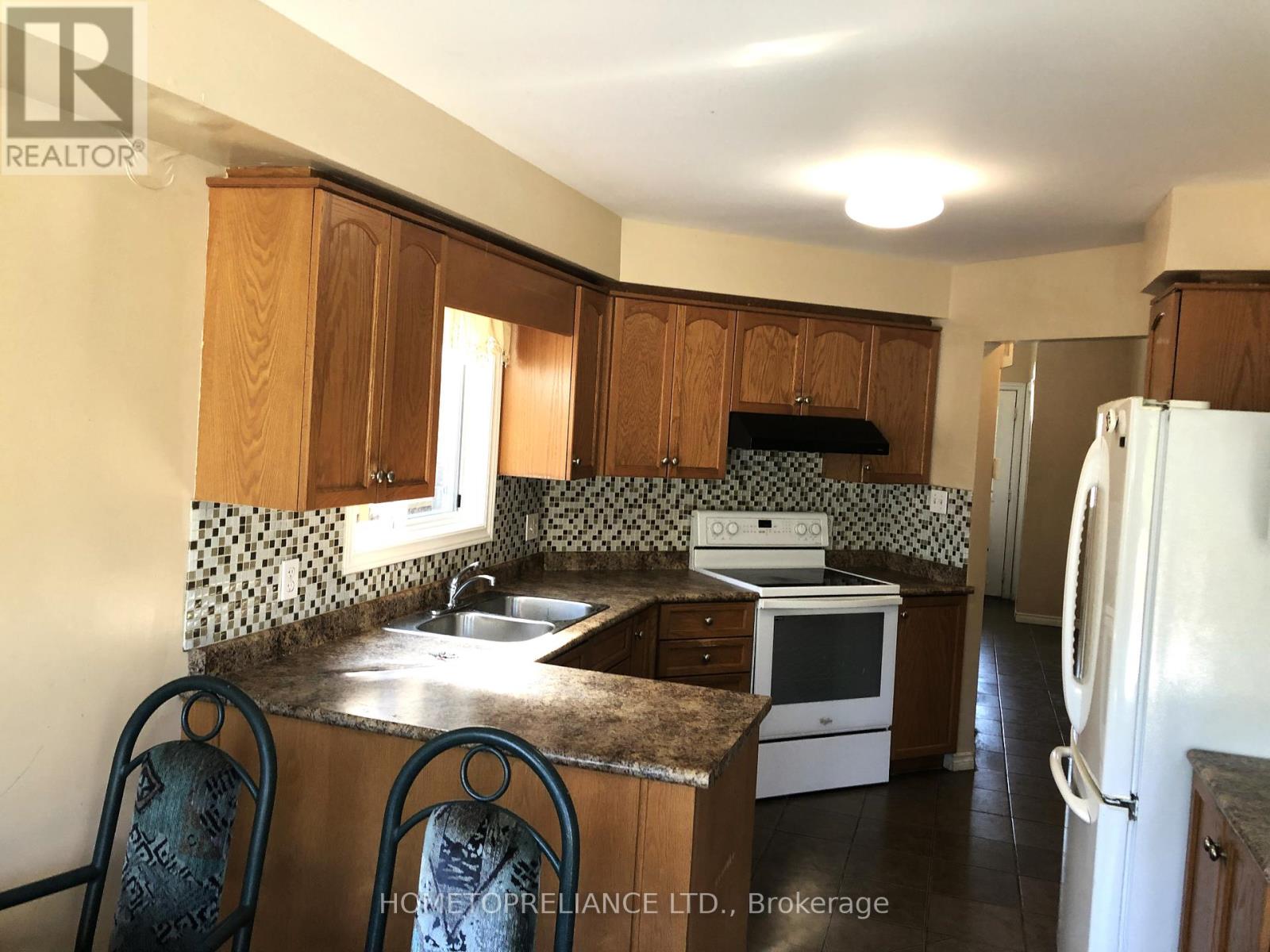 Property at 1012 WHETHERFIELD STREET image 4