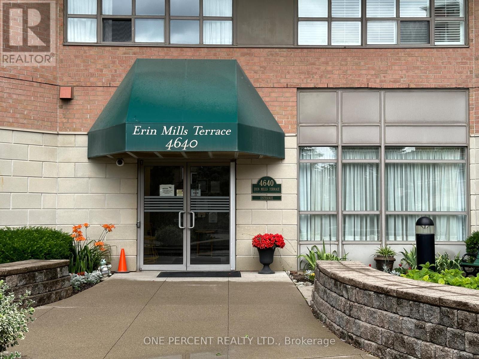Property at 103 - 4640 KIMBERMOUNT AVENUE image 3