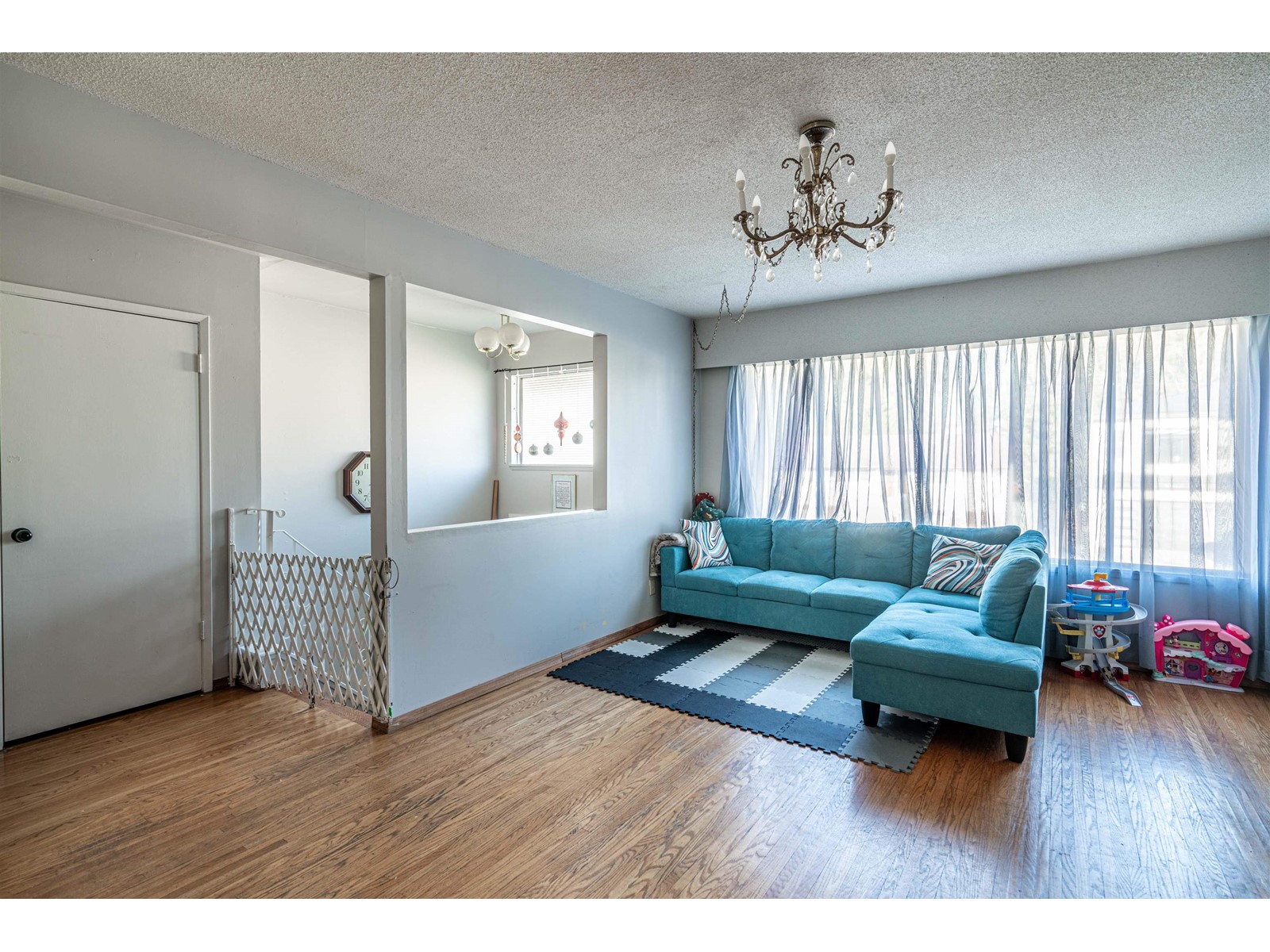 Property at 14858 BLACKBIRD CRESCENT image 3