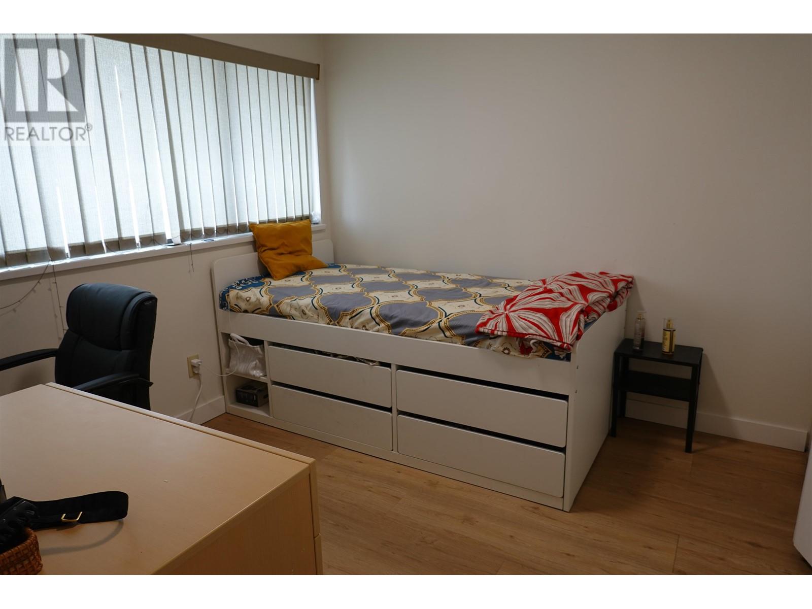 Listing Picture 10 of 14 : 2961-2965 RUPERT STREET, Vancouver / 溫哥華 - 魯藝地產 Yvonne Lu Group - MLS Medallion Club Member