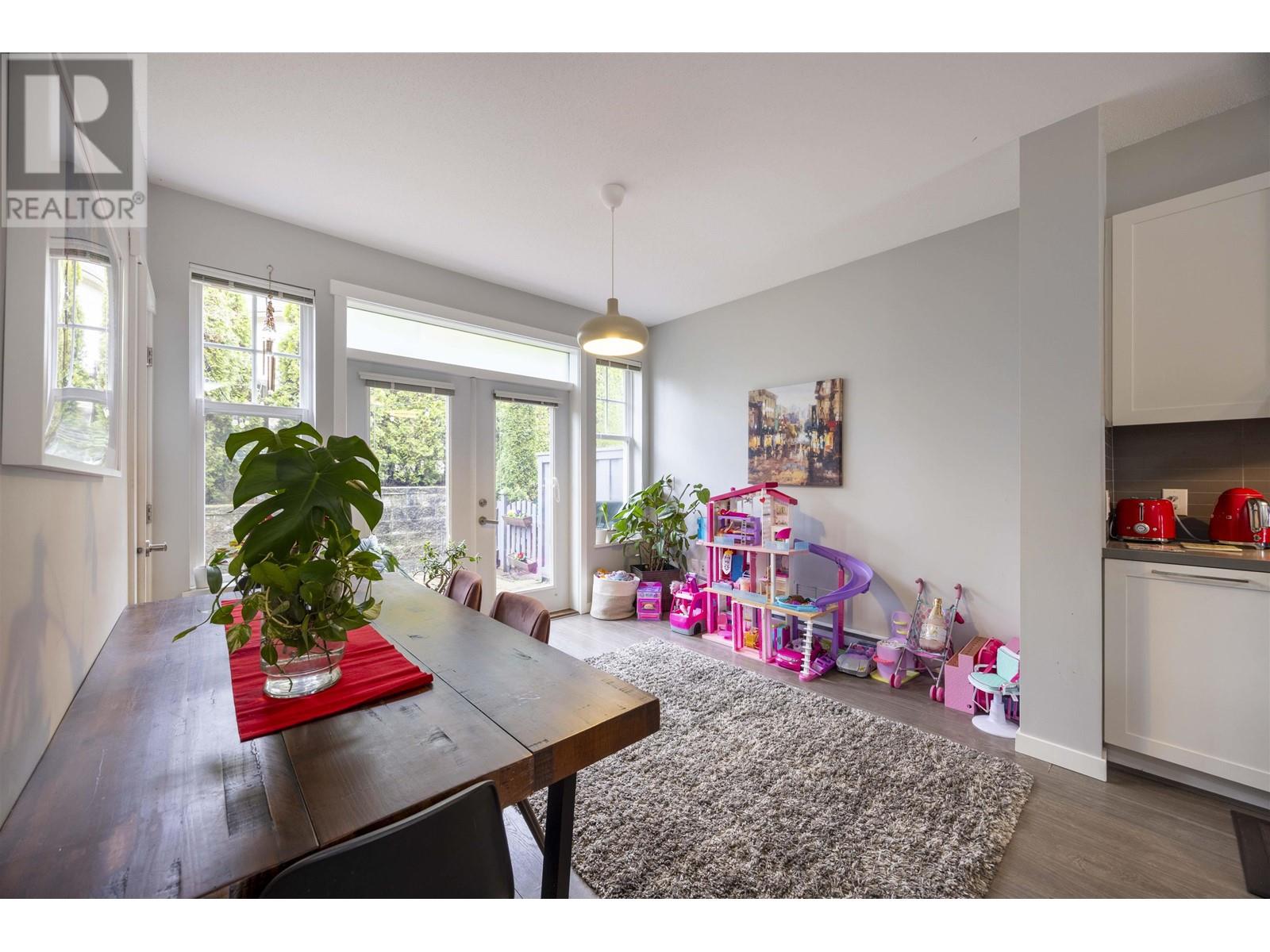 13 3470 Highland Drive, Coquitlam, British Columbia  V3E 0M1 - Photo 2 - R2970700