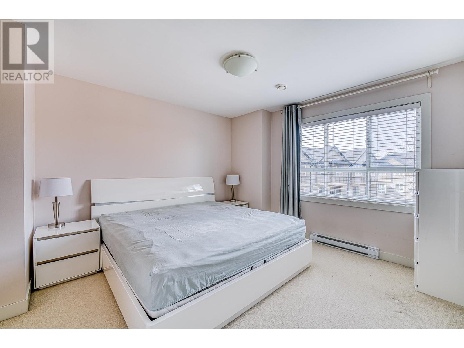 Listing Picture 13 of 34 : 12 7140 RAILWAY AVENUE, Richmond / 烈治文 - 魯藝地產 Yvonne Lu Group - MLS Medallion Club Member