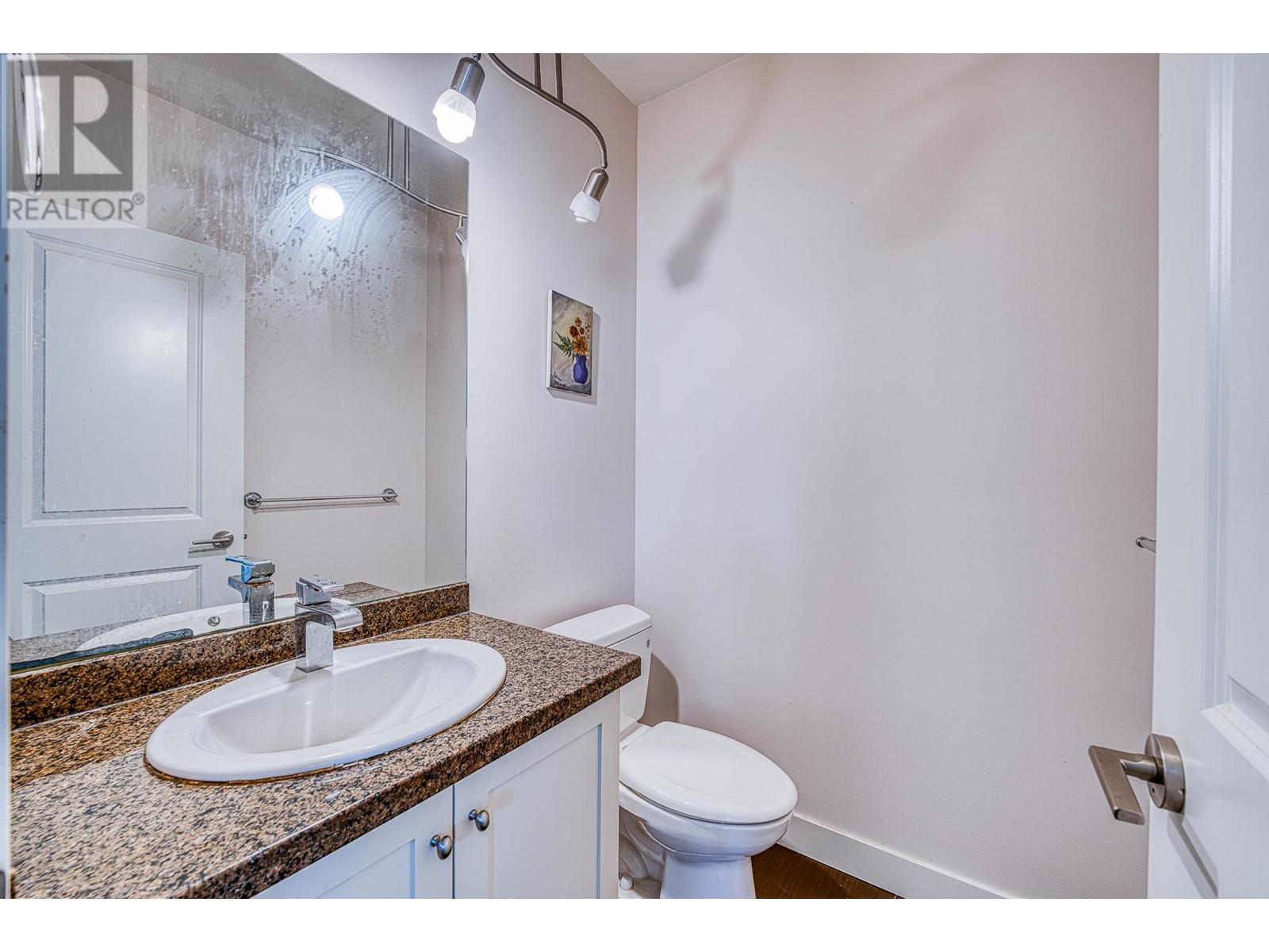 Listing Picture 23 of 34 : 12 7140 RAILWAY AVENUE, Richmond / 烈治文 - 魯藝地產 Yvonne Lu Group - MLS Medallion Club Member