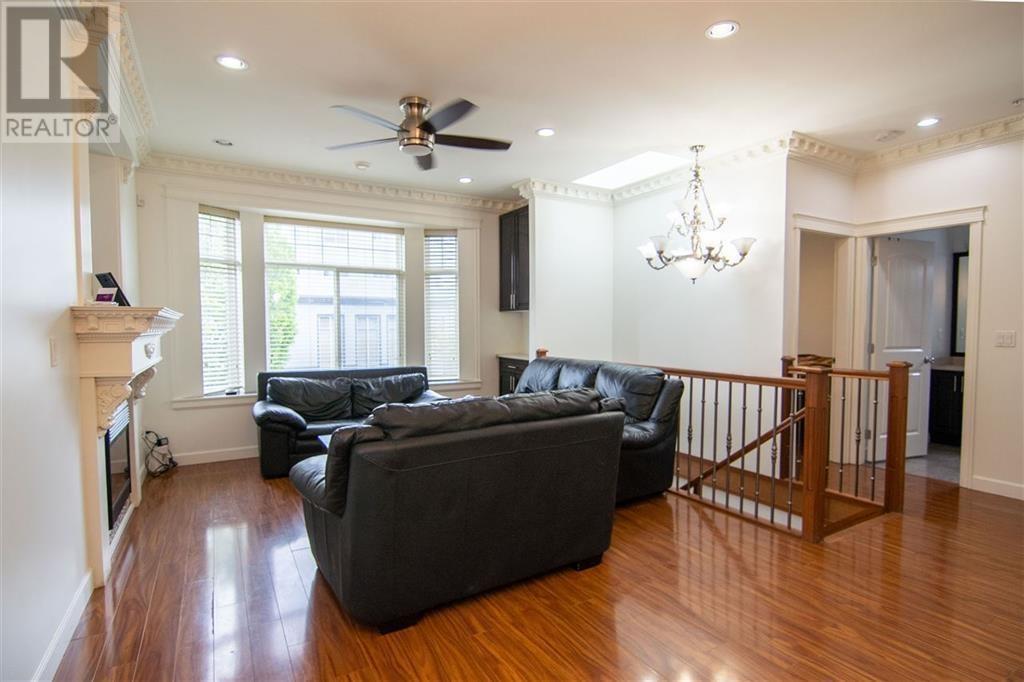 728 E 49th Avenue, Vancouver, British Columbia  V5W 2H4 - Photo 6 - R2980577