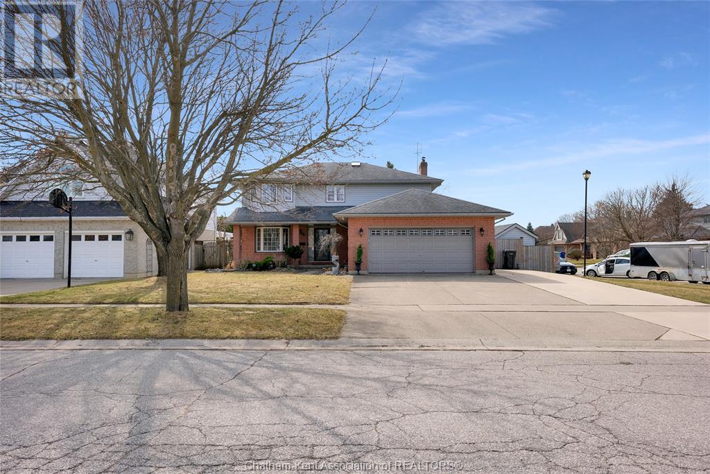 Property at 56 NORWAY MAPLE DRIVE image 3