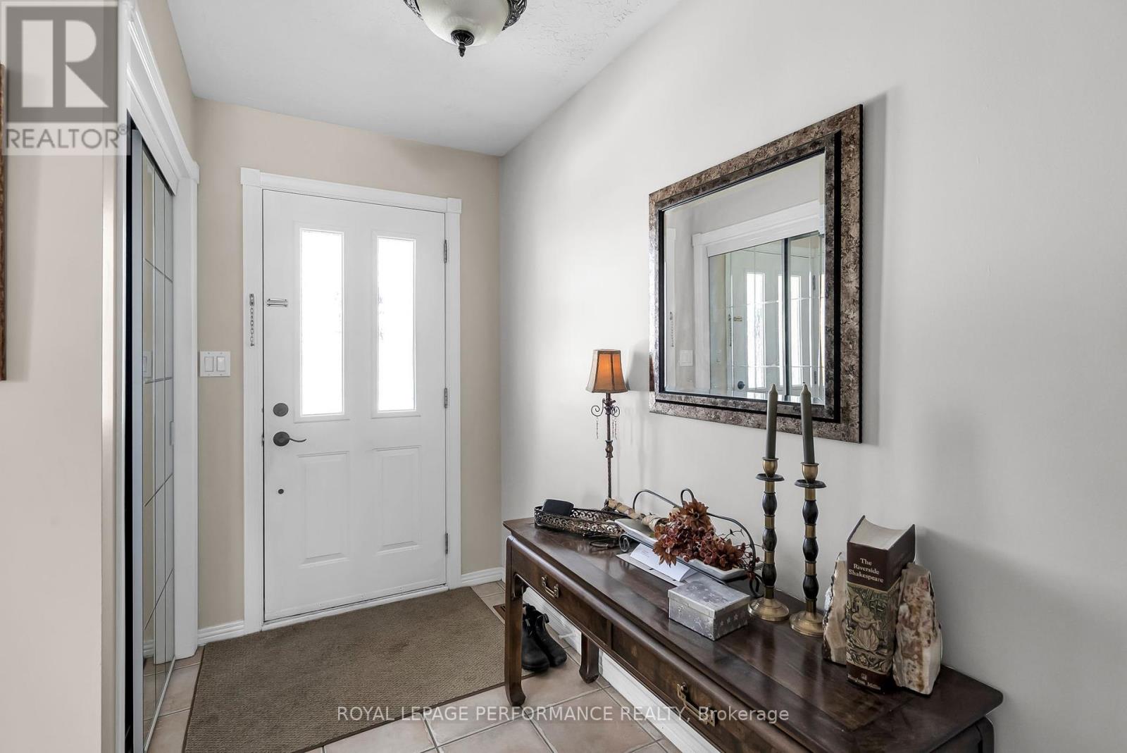 Property at 376 SHERIDAN STREET image 3