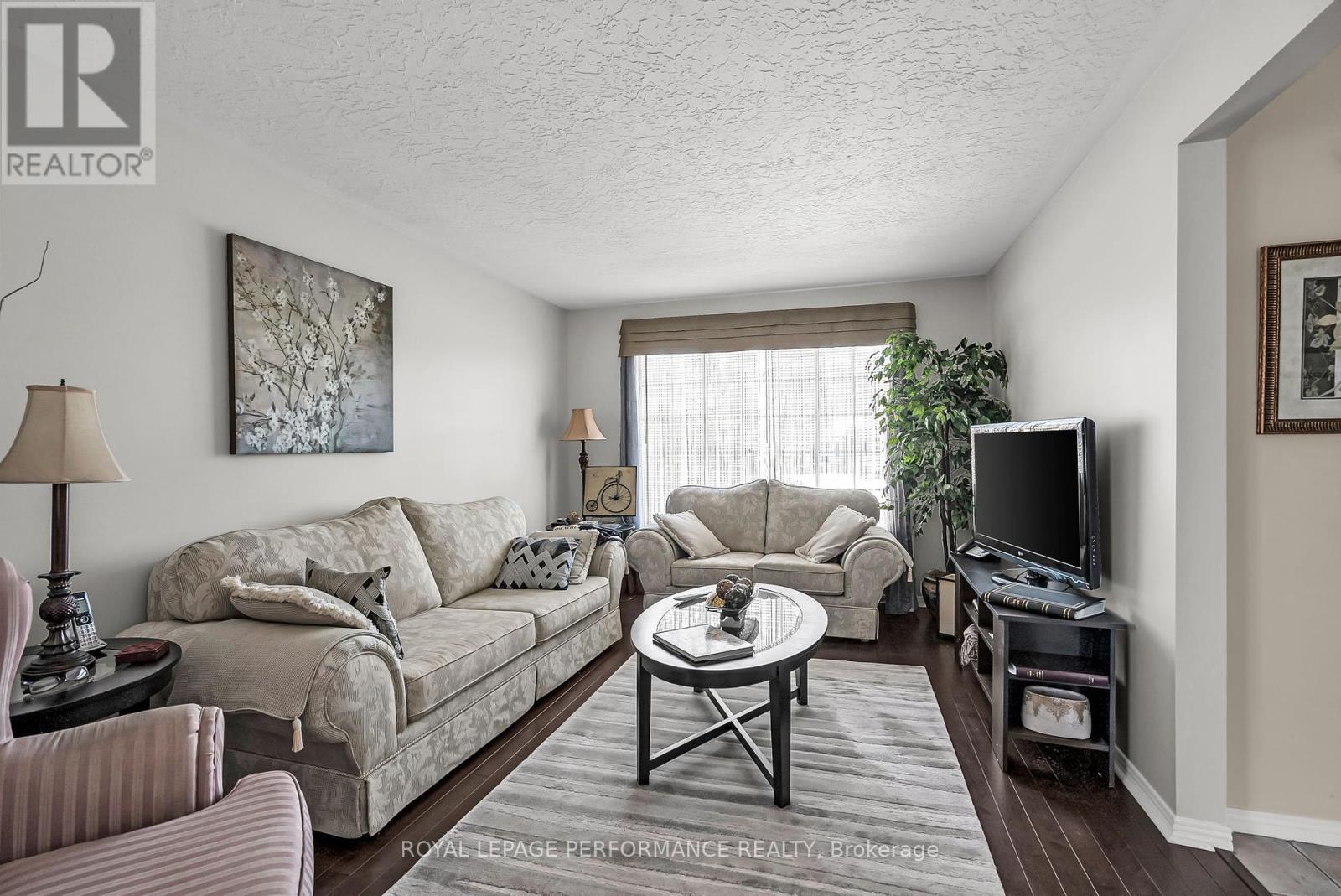 376 Sheridan Street, Cornwall, Ontario  K6H 6M5 - Photo 6 - X12033161