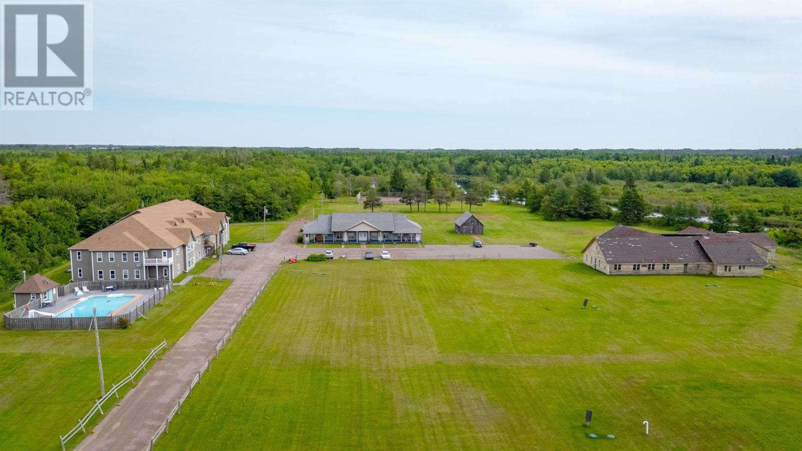 UNIT 205 6216 RTE 11, mont carmel, Prince Edward Island