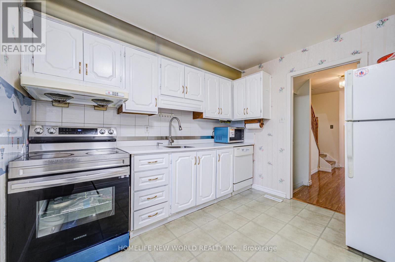 11 - 81 Brookmill Boulevard, Toronto (L'amoreaux), Ontario  M1W 2L5 - Photo 16 - E12033422