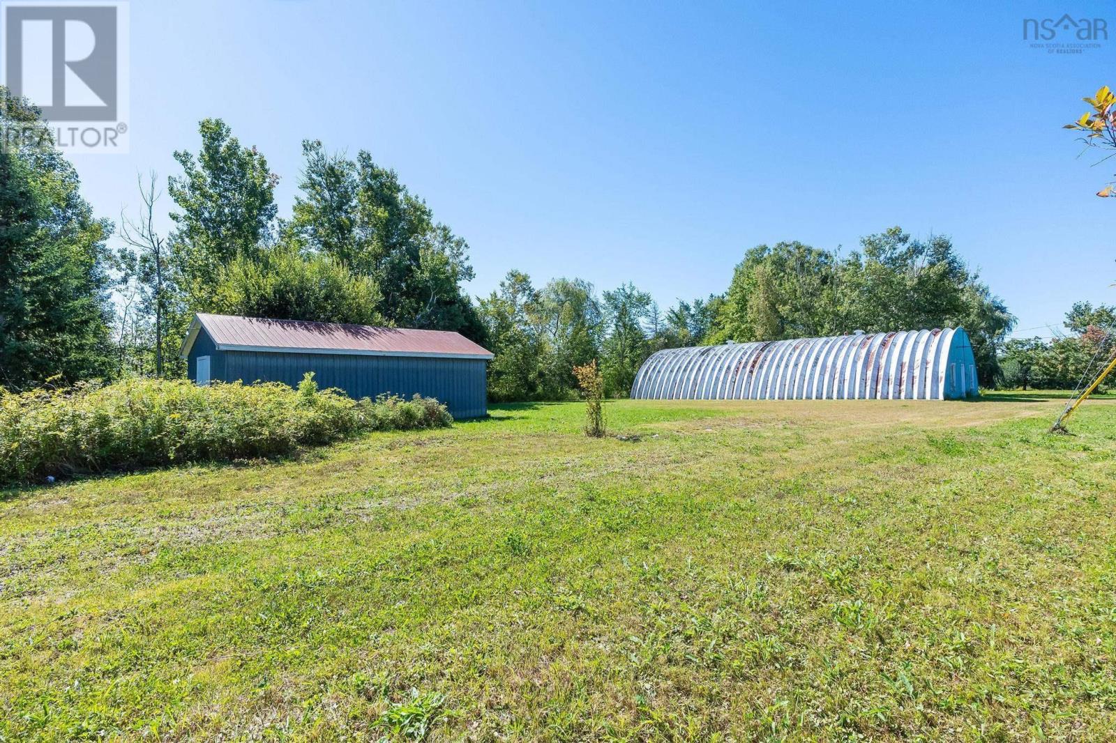 11 Middle Road, Lawrencetown, Nova Scotia  B0S 1M0 - Photo 2 - 202505453