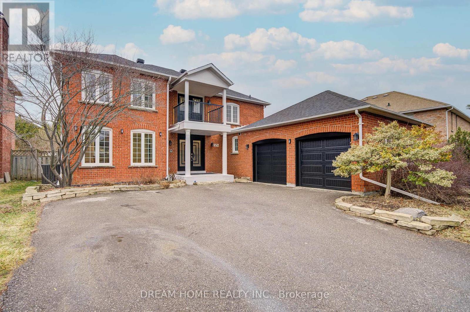 Property at 352 KENNEDY STREET W image 3