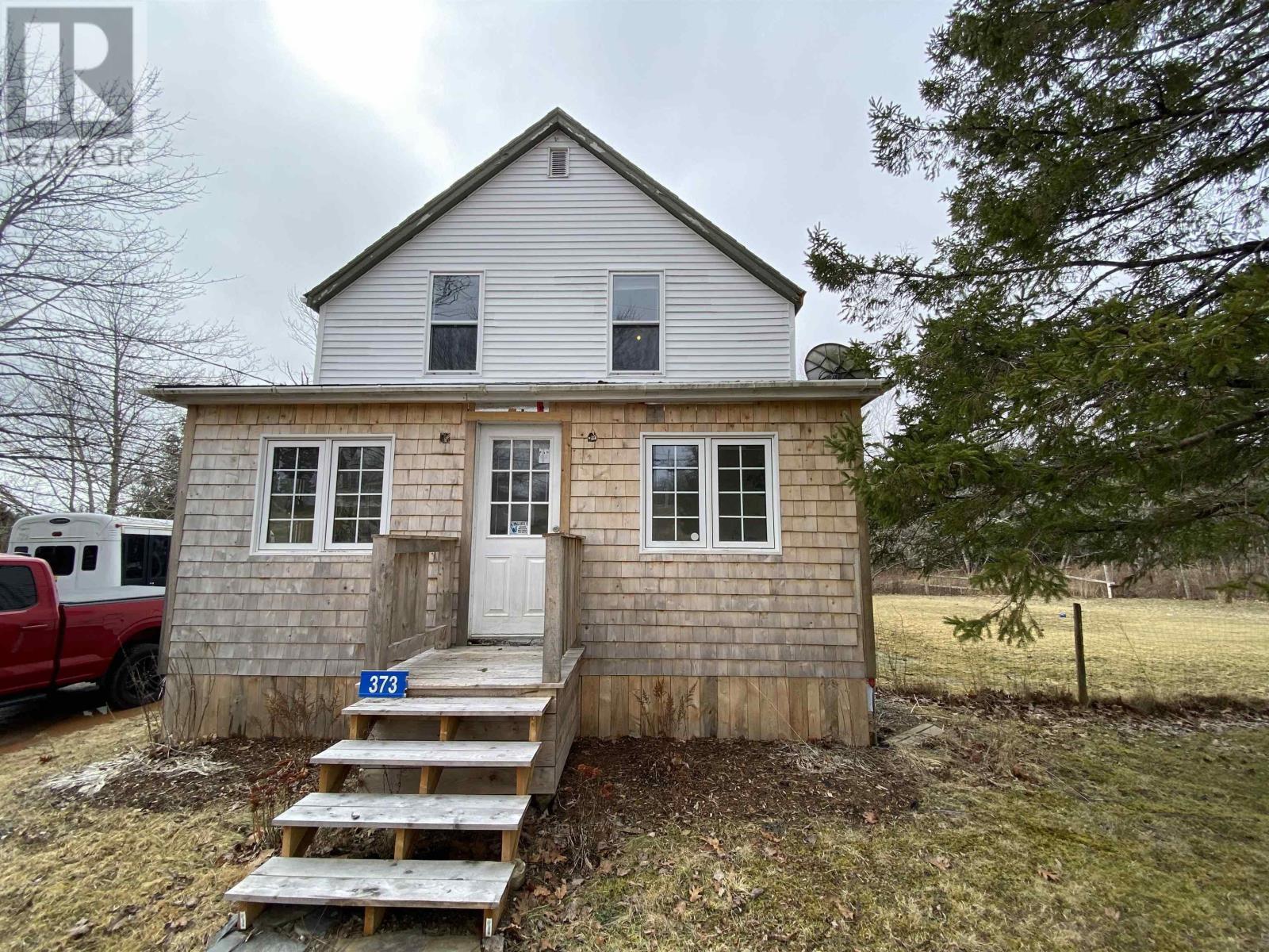 373 Kitchener Street, Stewiacke, Nova Scotia  B0N 2J0 - Photo 2 - 202505455