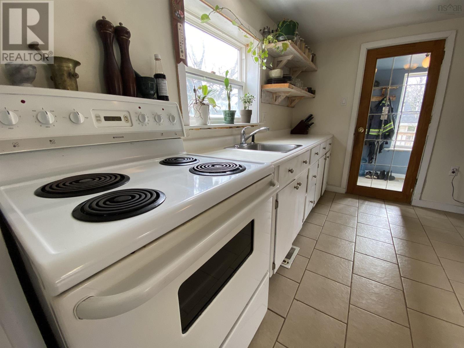 373 Kitchener Street, Stewiacke, Nova Scotia  B0N 2J0 - Photo 20 - 202505455