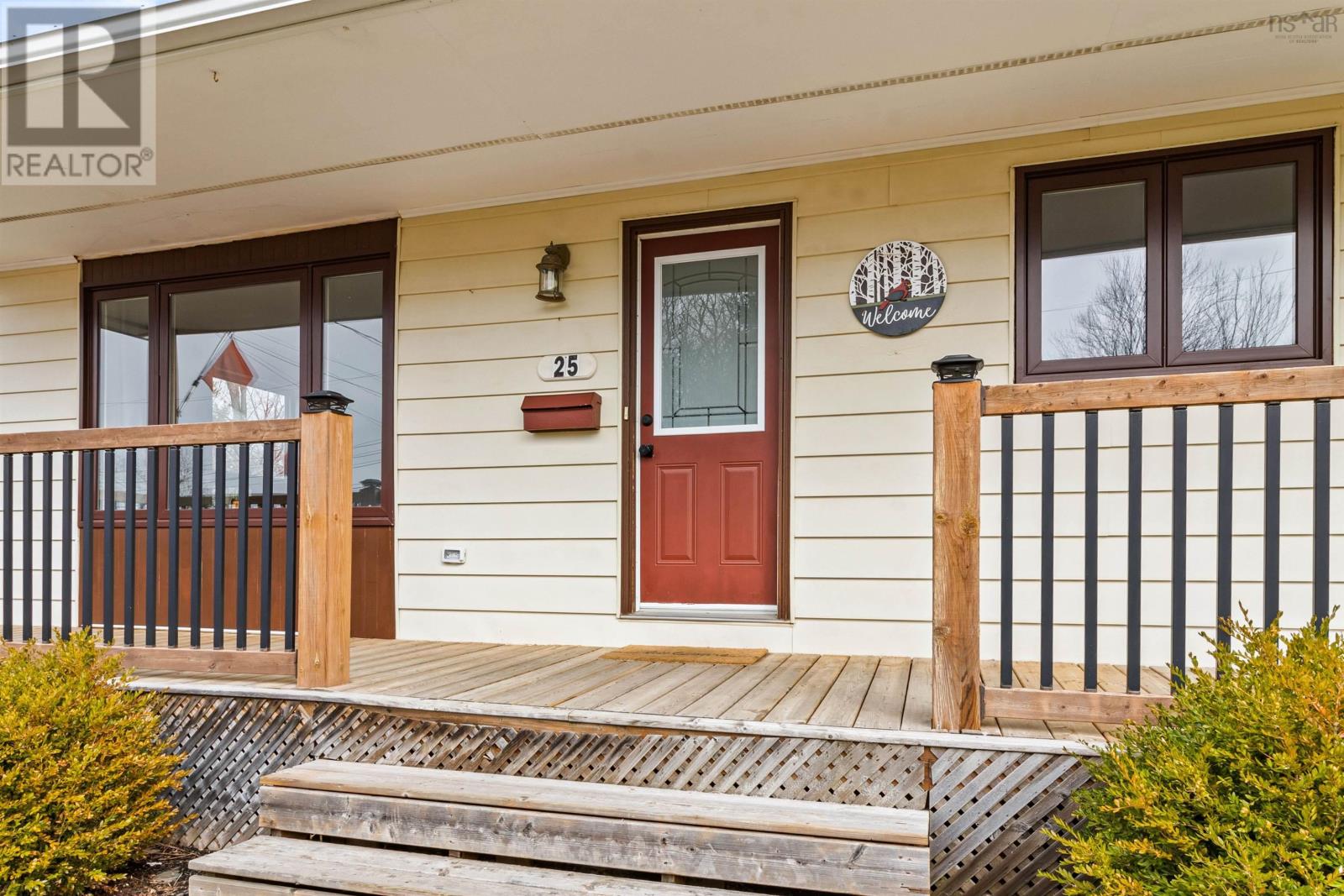 25 Greg Avenue, New Minas, Nova Scotia  B4N 4N7 - Photo 2 - 202505463
