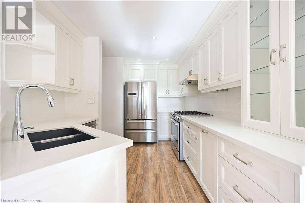 Property at 5672 BARBARA Crescent image 3
