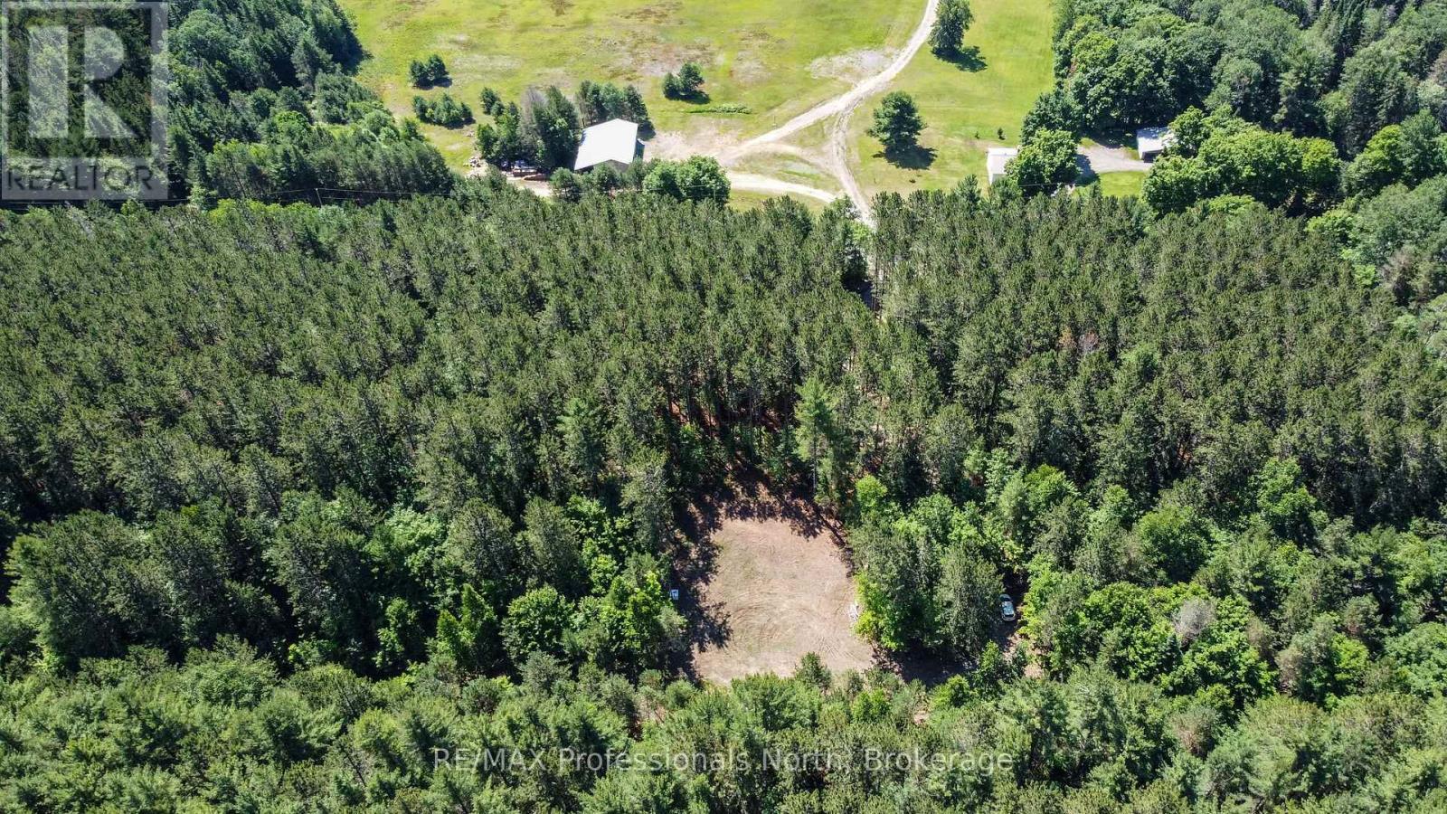 1120 Chetwynd Road W, Burk's Falls, Ontario  P0A 1C0 - Photo 8 - X12033545