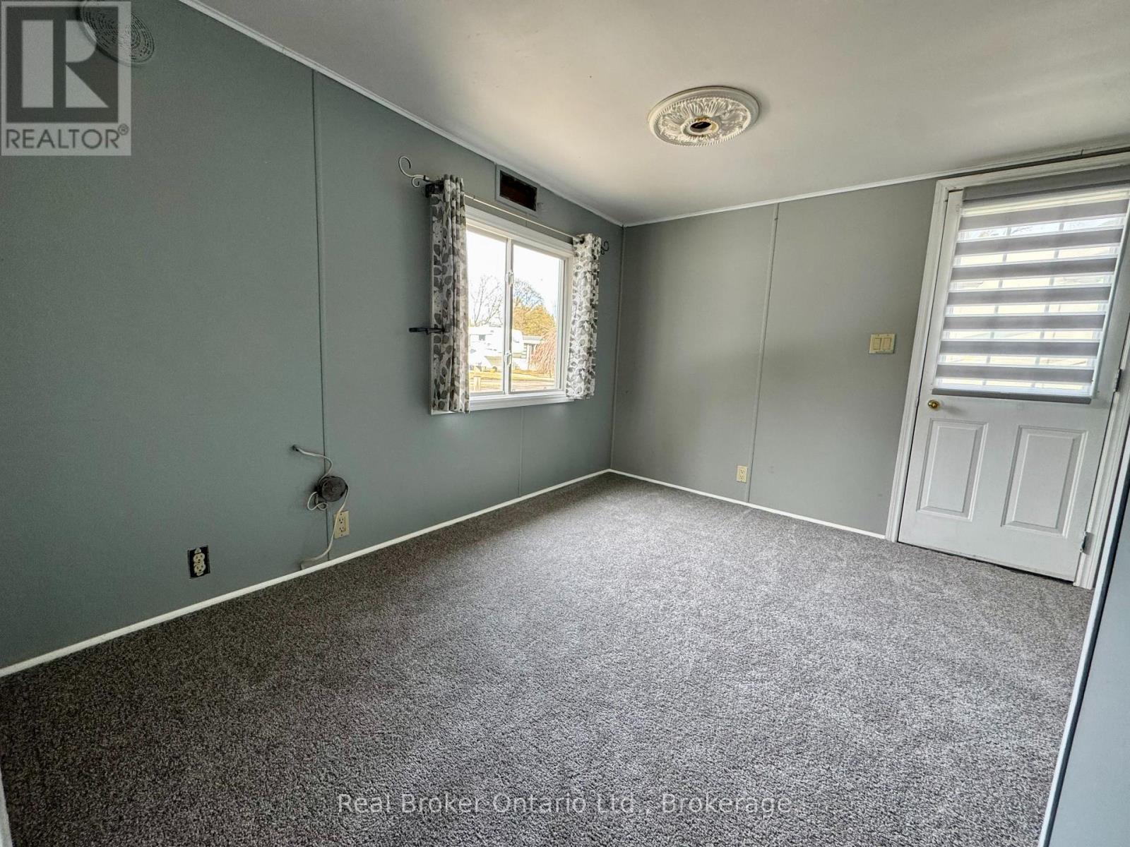 159 - 580 Beaver Creek Road, Waterloo, Ontario  N2J 3Z4 - Photo 13 - X12033555