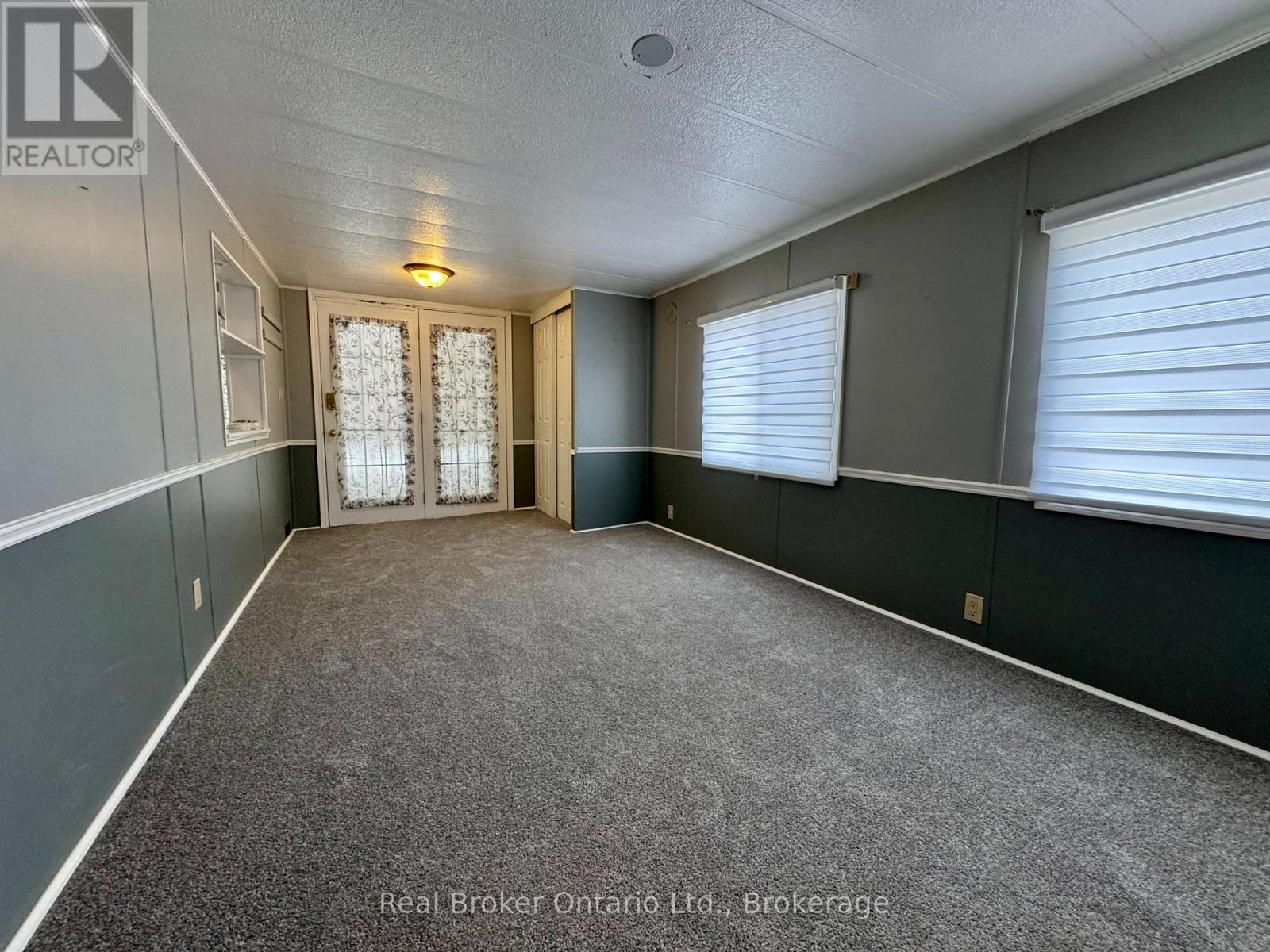 159 - 580 Beaver Creek Road, Waterloo, Ontario  N2J 3Z4 - Photo 7 - X12033555