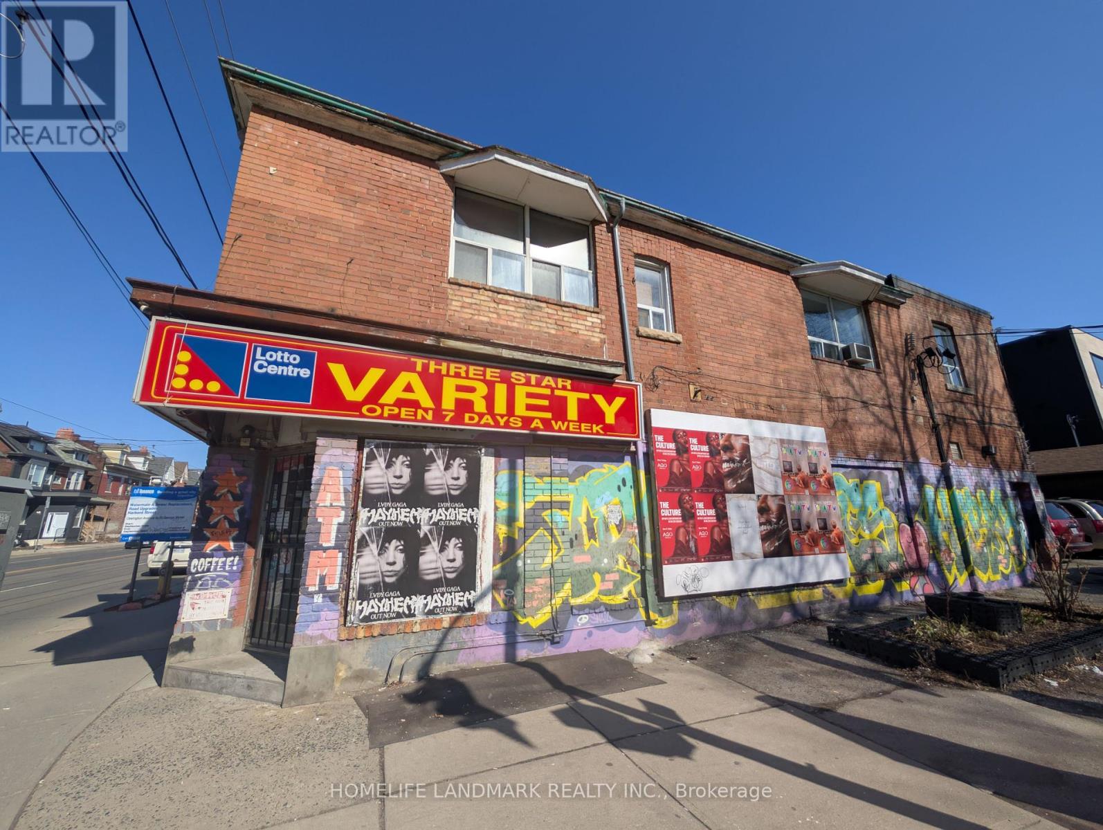 Property at 621 BATHURST STREET image 1