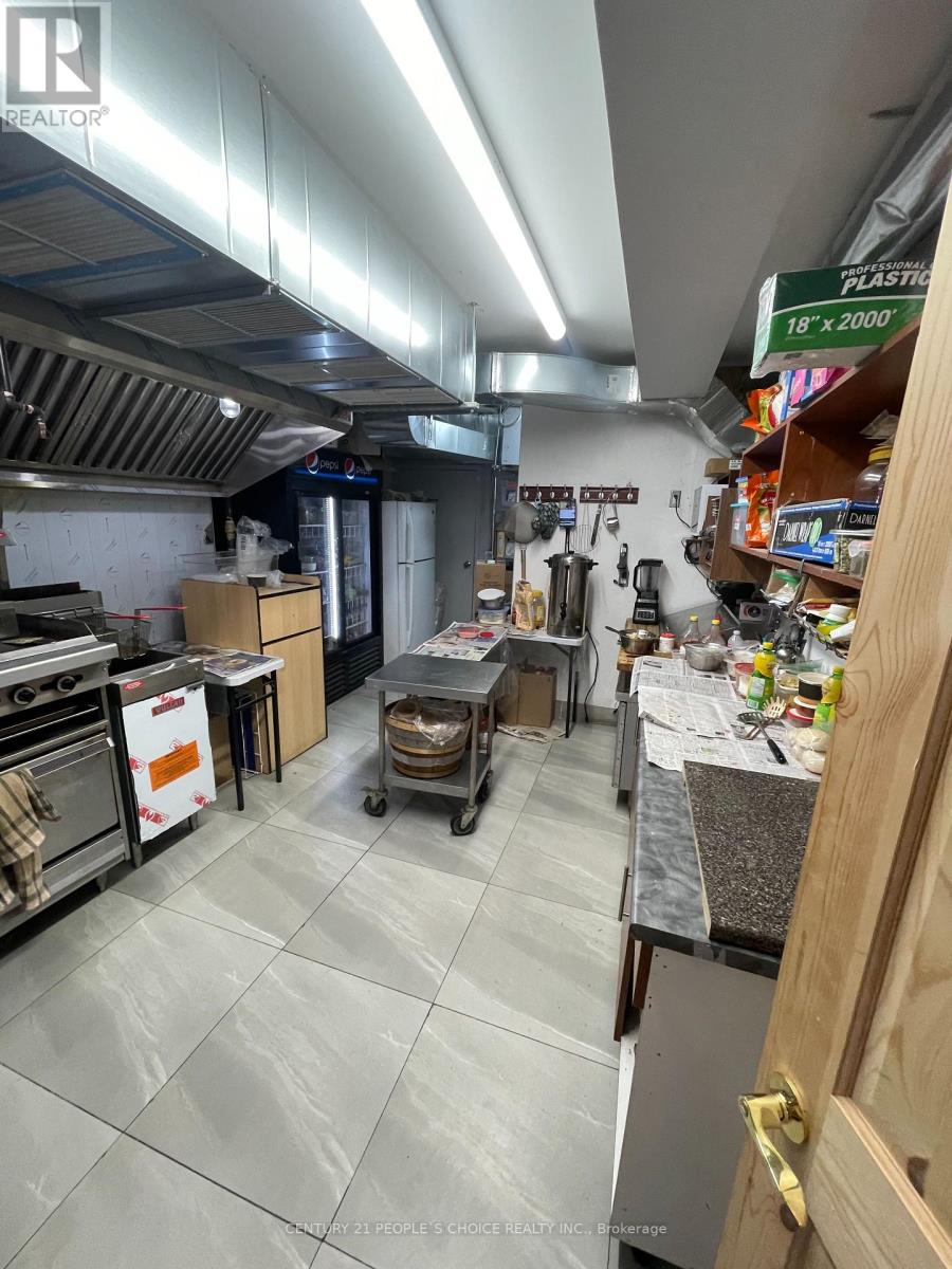 23 Westmore Drive, Toronto, Ontario  M9V 3Y7 - Photo 17 - W12033530