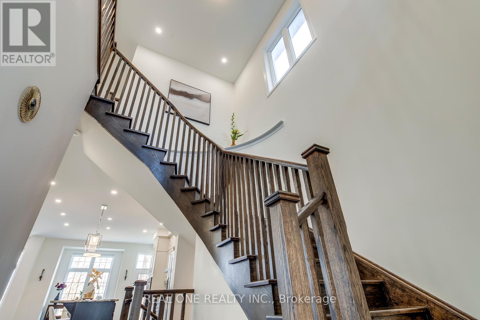 Property at 1249 SWEETFERN CRESCENT image 5