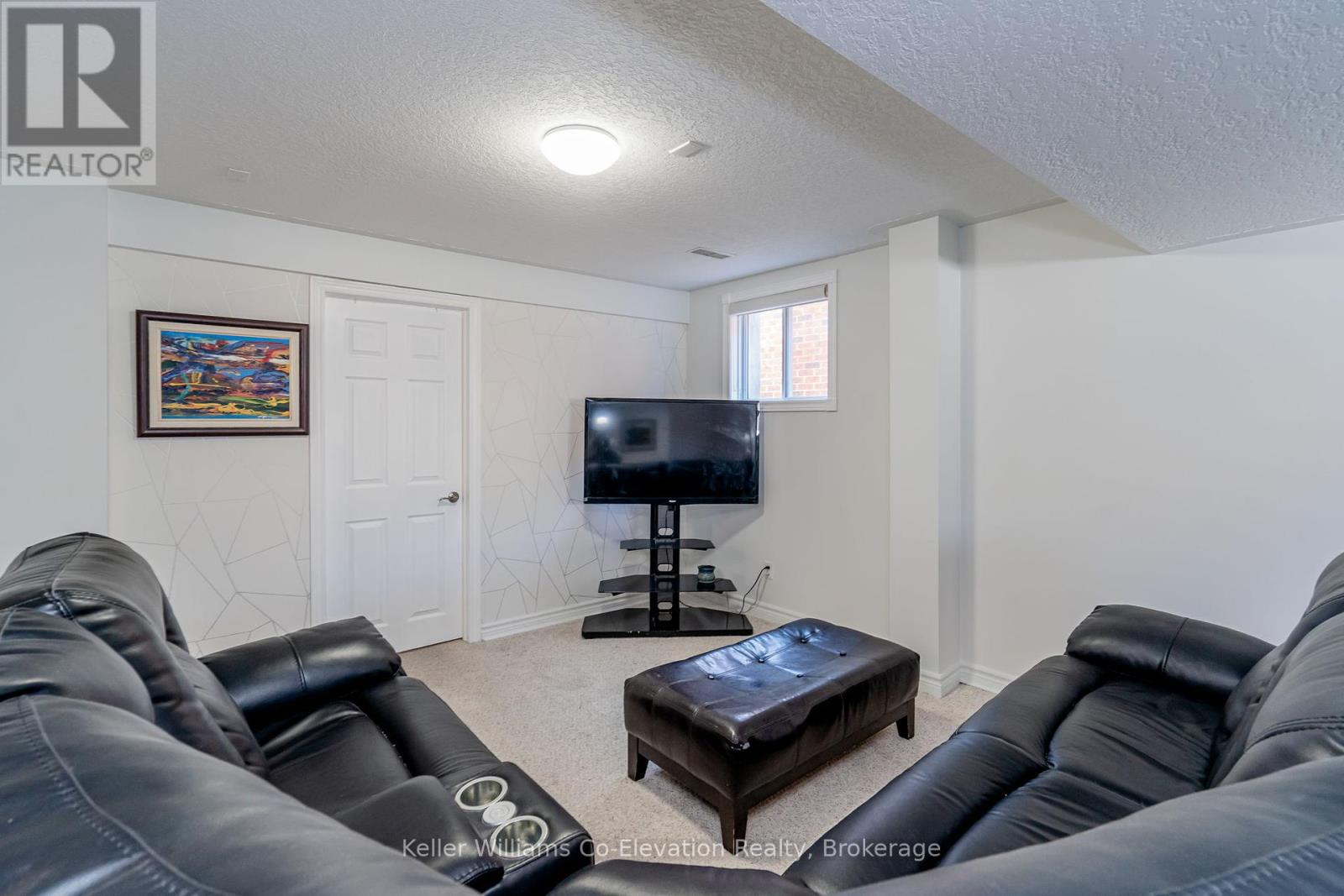 9 Mackenzie Court, Penetanguishene, Ontario  L9M 0A1 - Photo 28 - S12032396