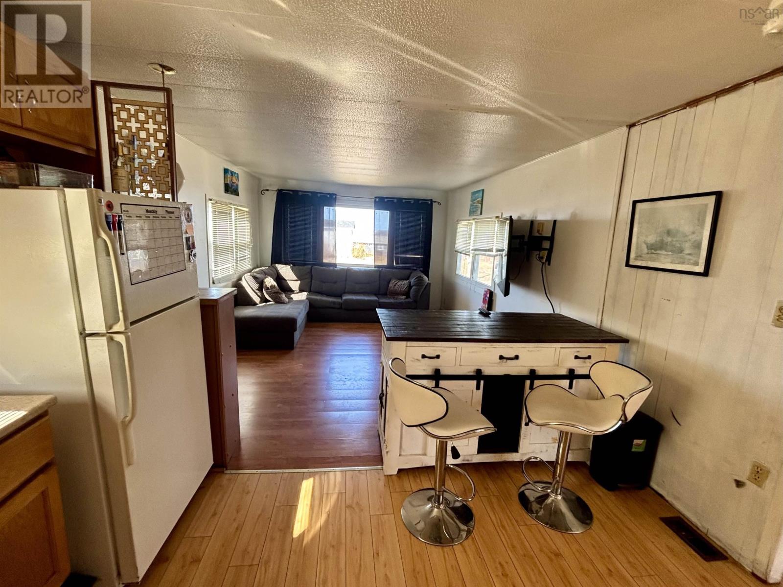 34 Mackenzie Avenue, Inverness, Nova Scotia  B0E 1N0 - Photo 2 - 202505473