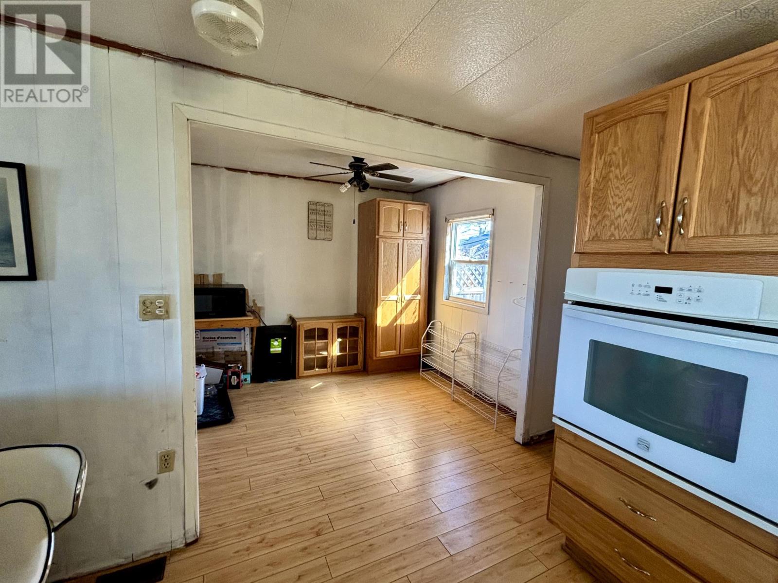 34 Mackenzie Avenue, Inverness, Nova Scotia  B0E 1N0 - Photo 3 - 202505473