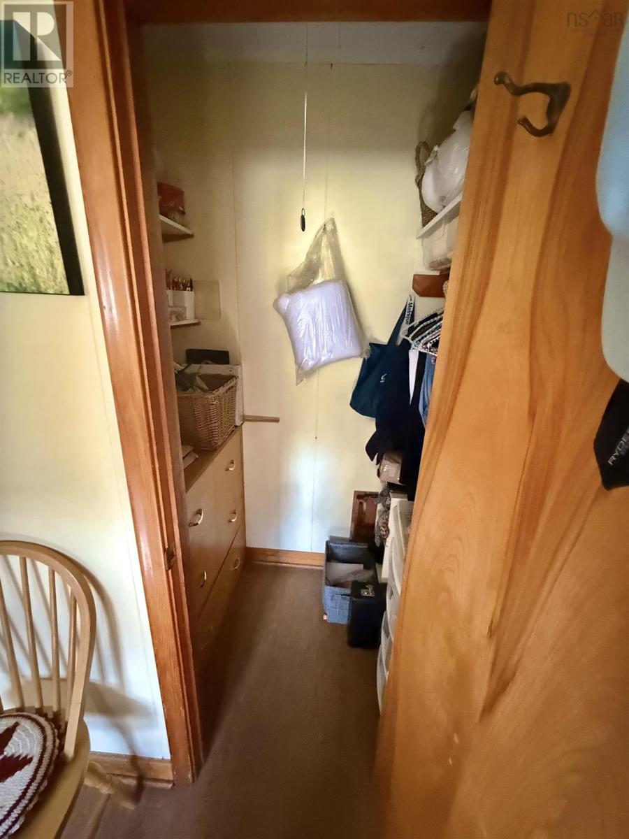 13 Pine Street, Bridgewater, Nova Scotia  B4V 1X4 - Photo 15 - 202505474